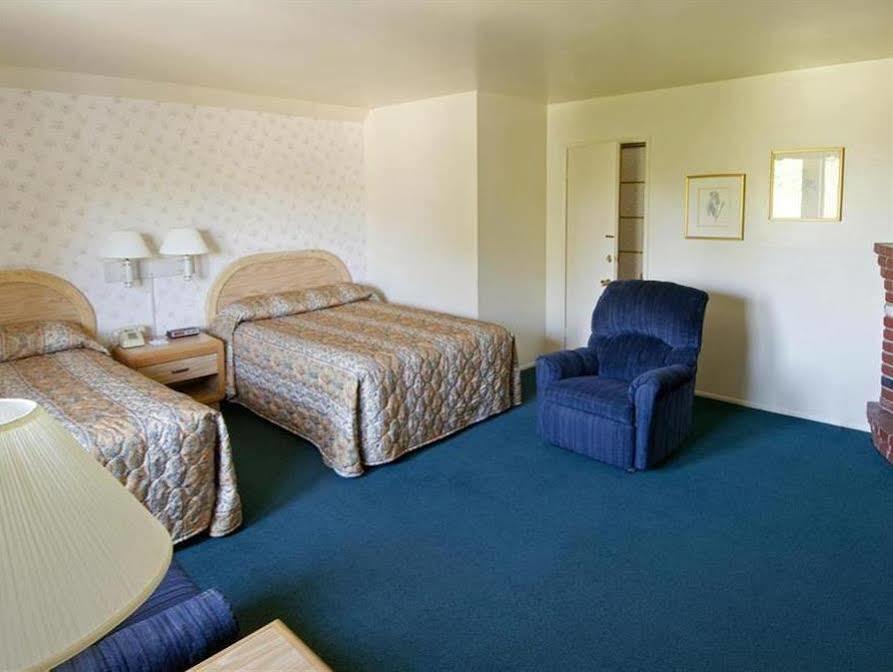 Svendsgaard'S Lodge- Americas Best Value Inn & Suites Solvang Zewnętrze zdjęcie