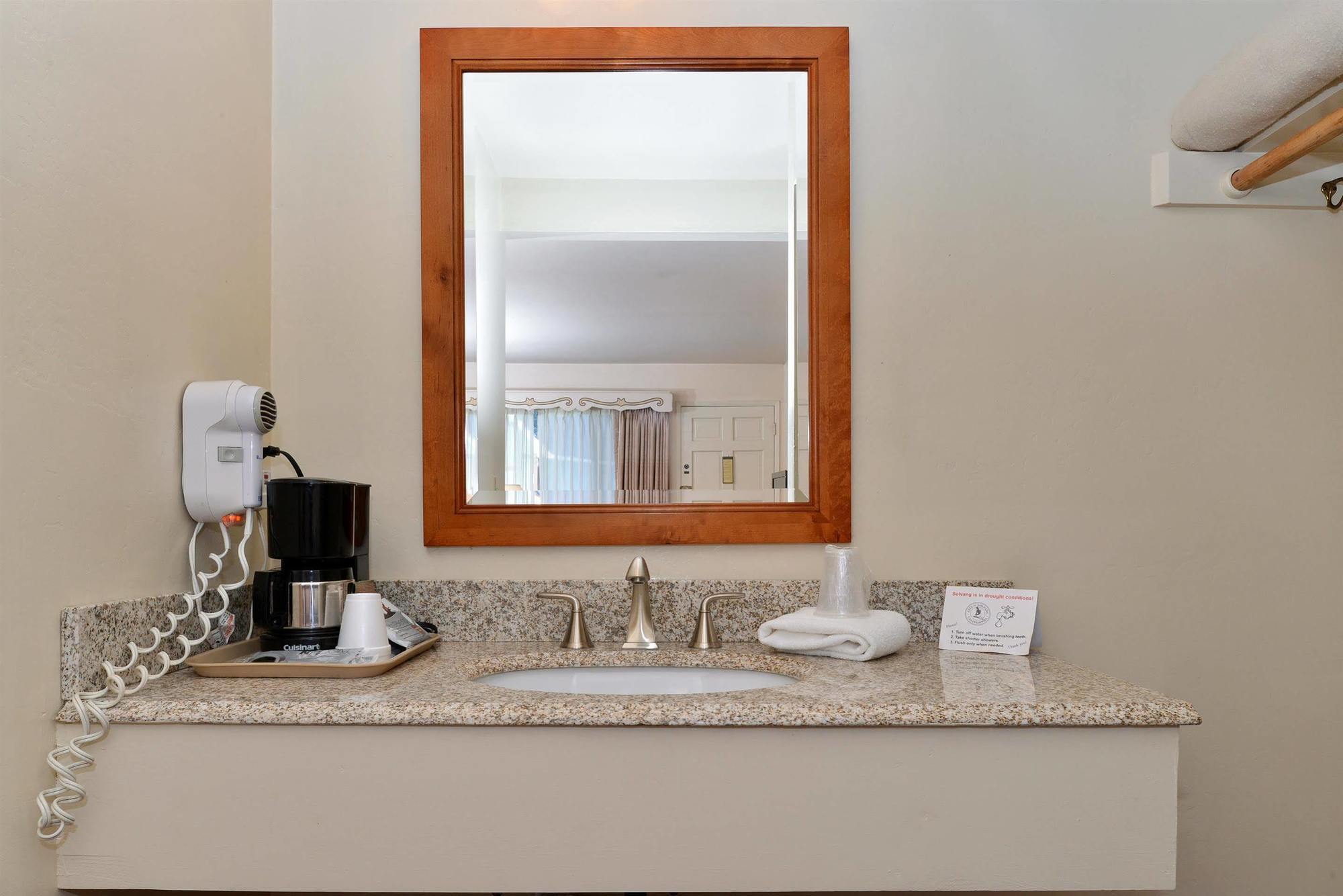 Svendsgaard'S Lodge- Americas Best Value Inn & Suites Solvang Zewnętrze zdjęcie